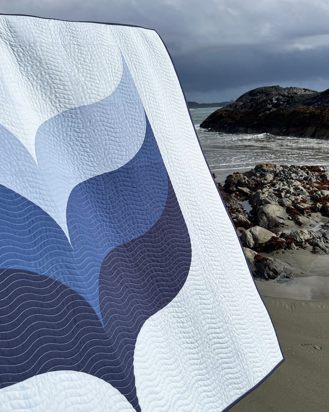 Whale's Tail – Cedar Quilt Co.