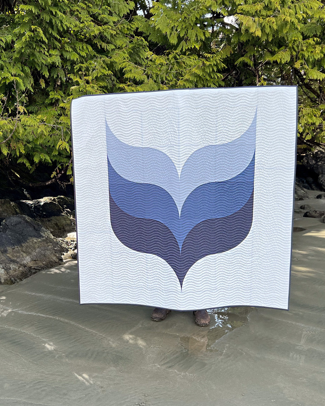 Whale's Tail – Cedar Quilt Co.